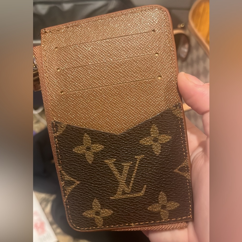 AAA KEYCHAIN WALLET